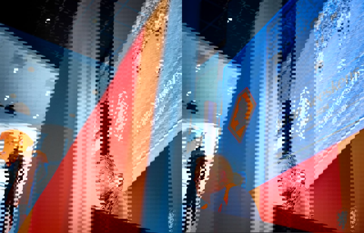 2092064