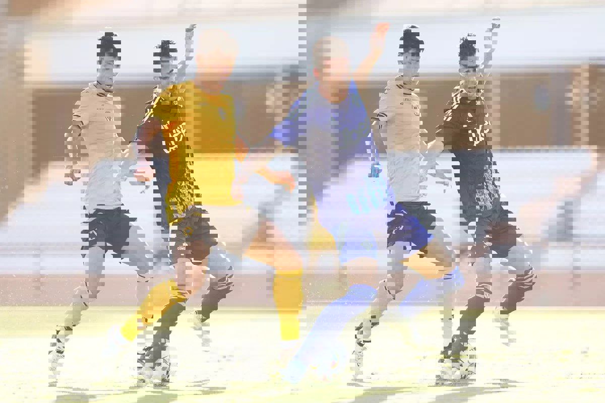 2092136