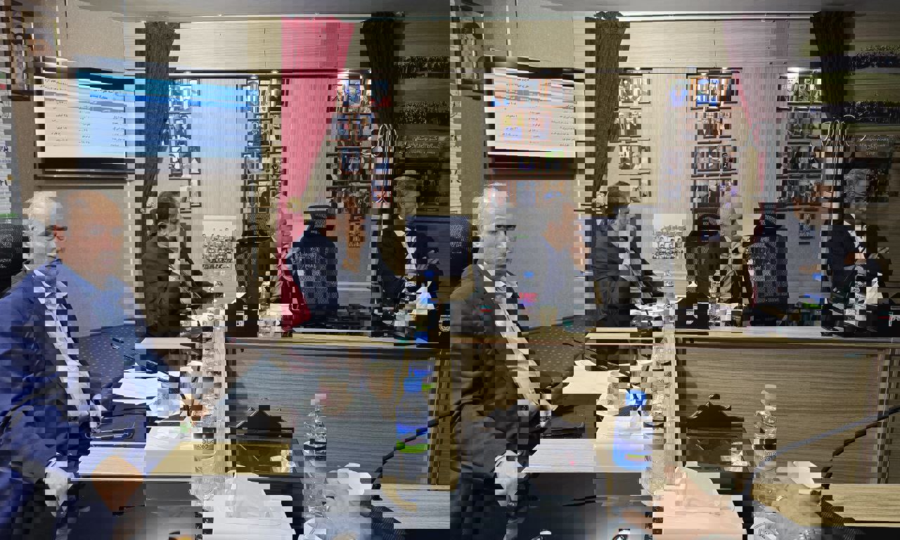 2092312
