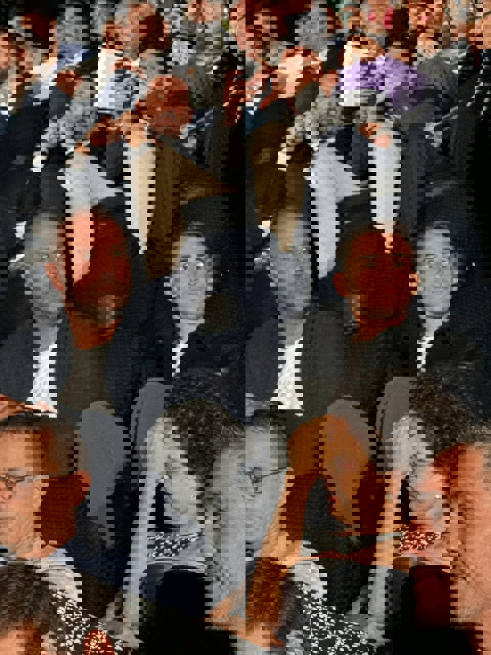 2092293