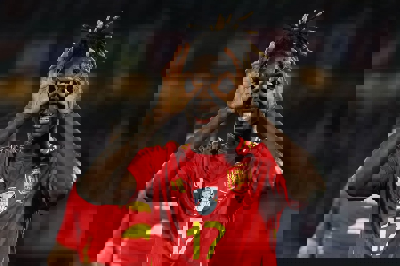 2092399