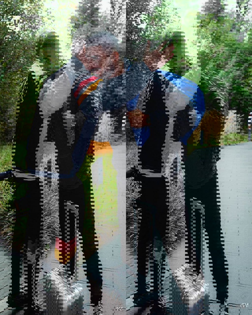 2092457