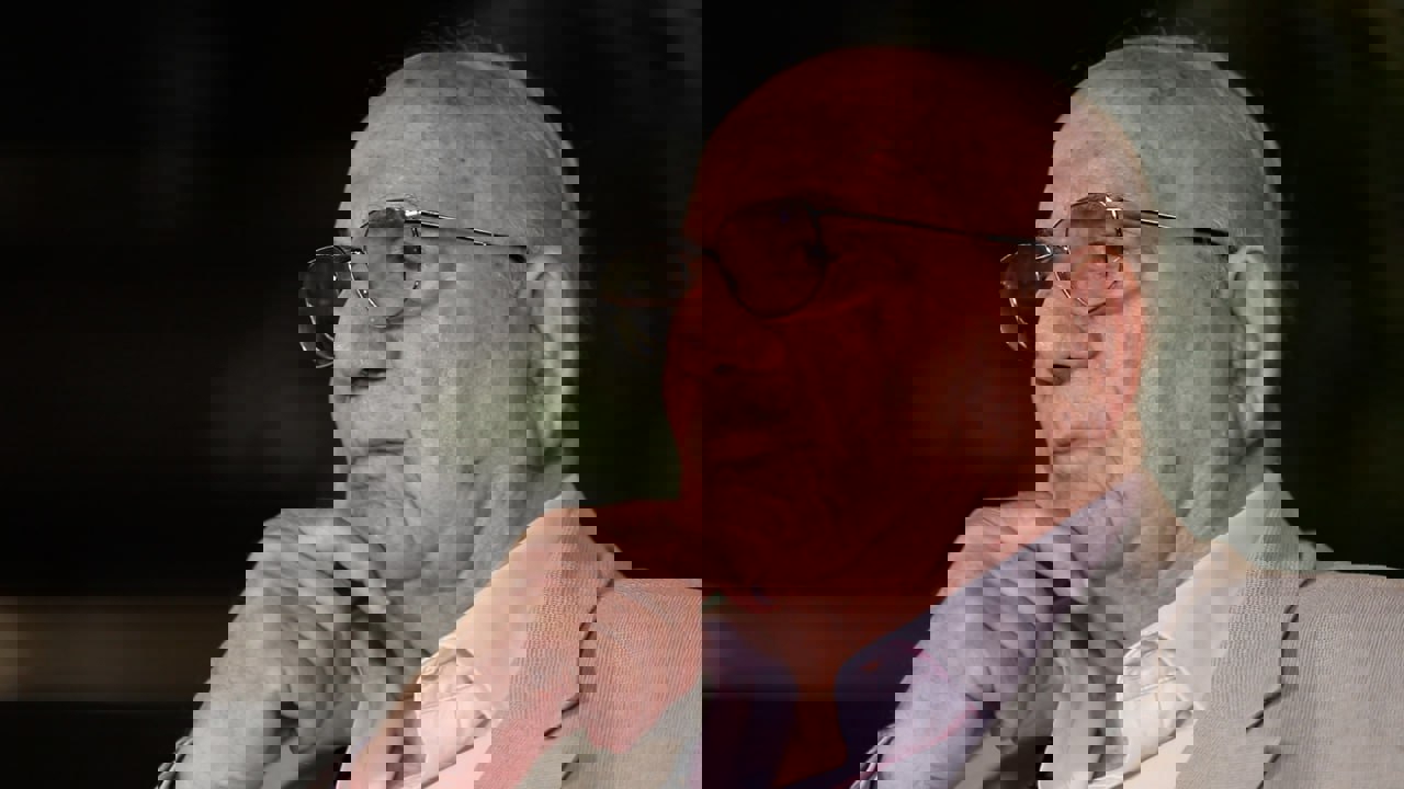 2092563