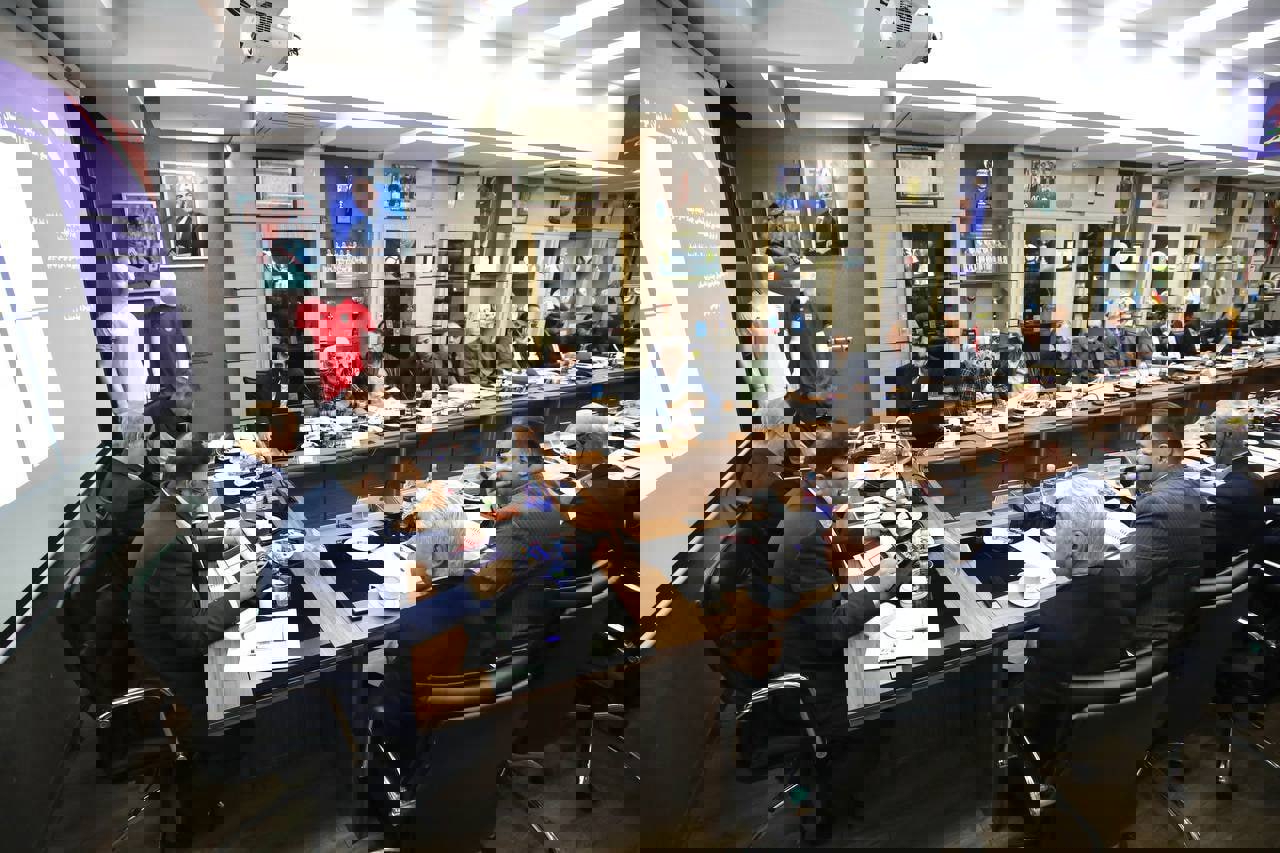 2092806