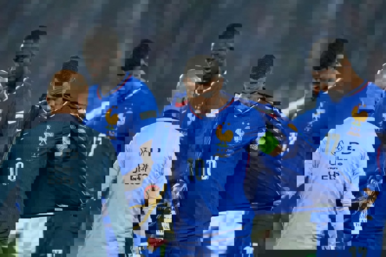 2092878