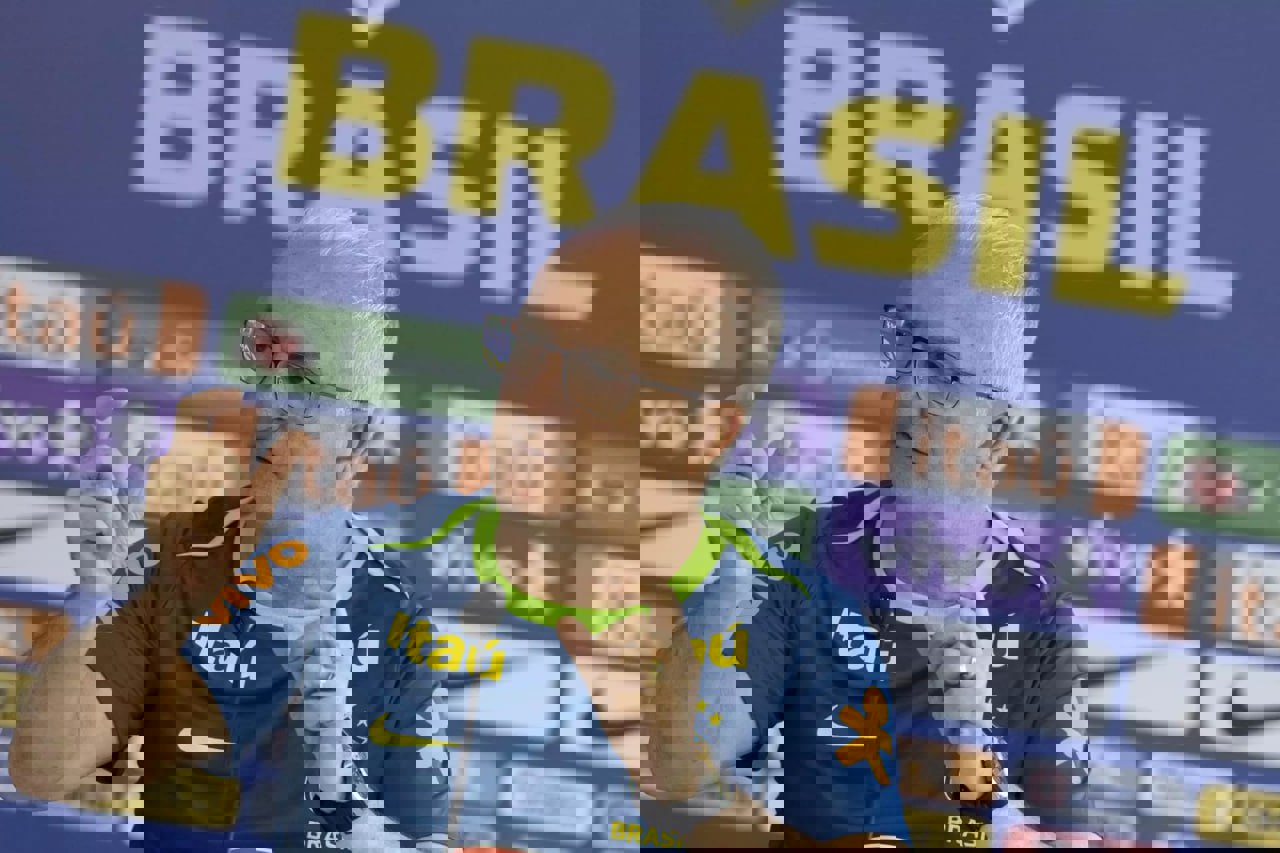 2093031