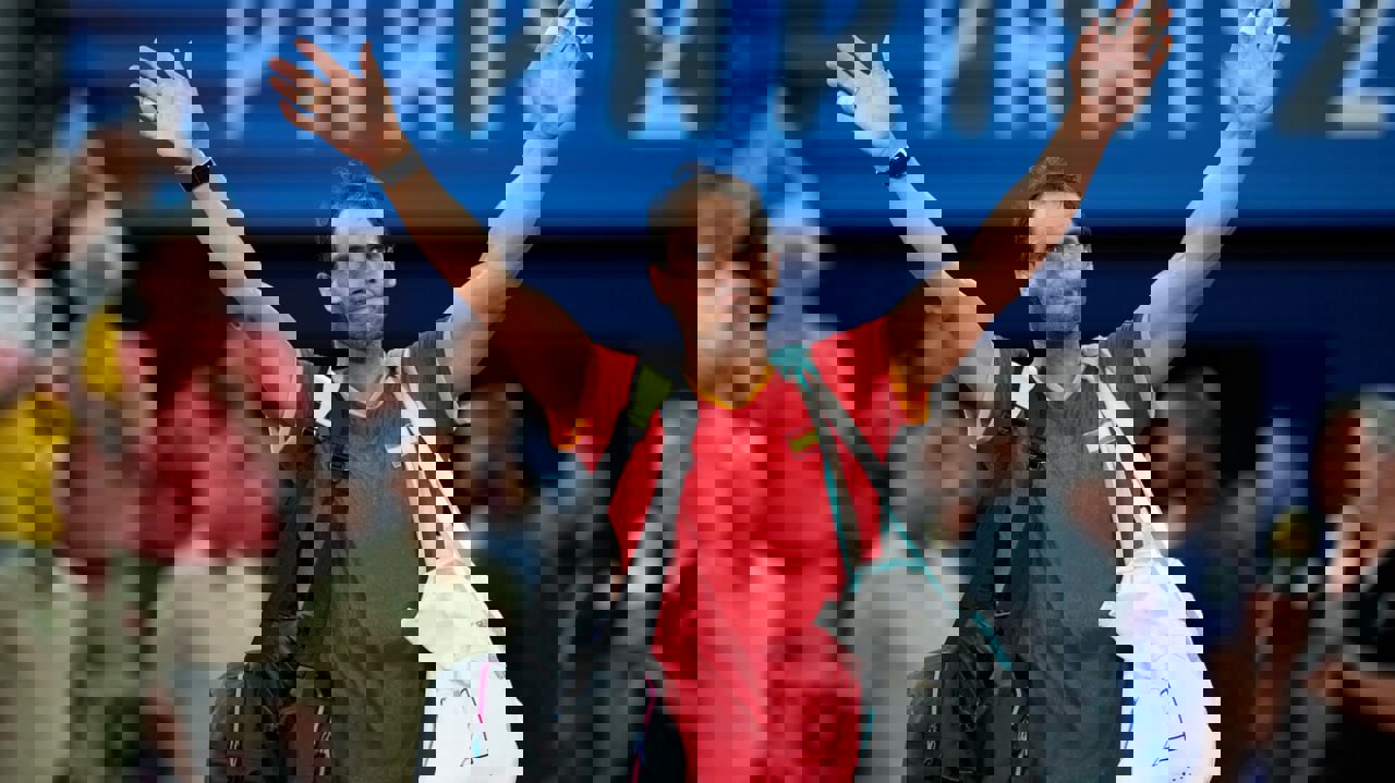 2093037