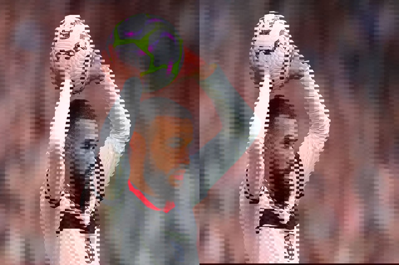 2093135