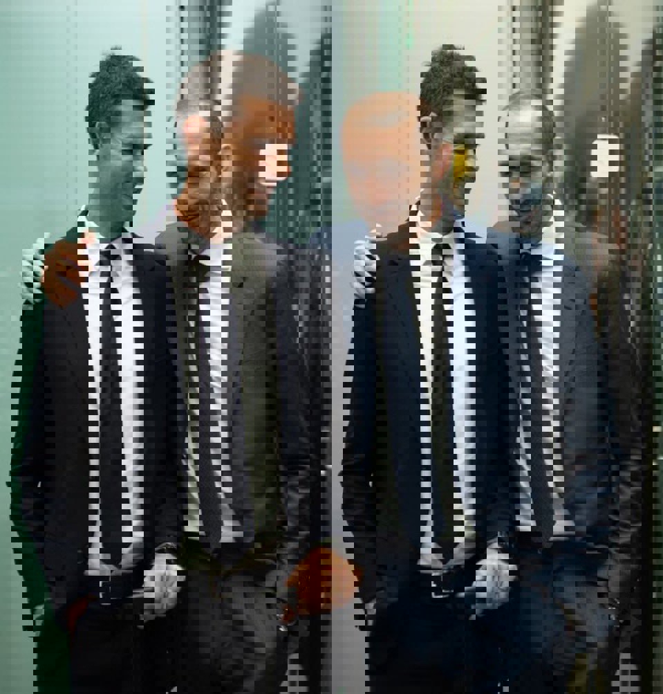 2093053