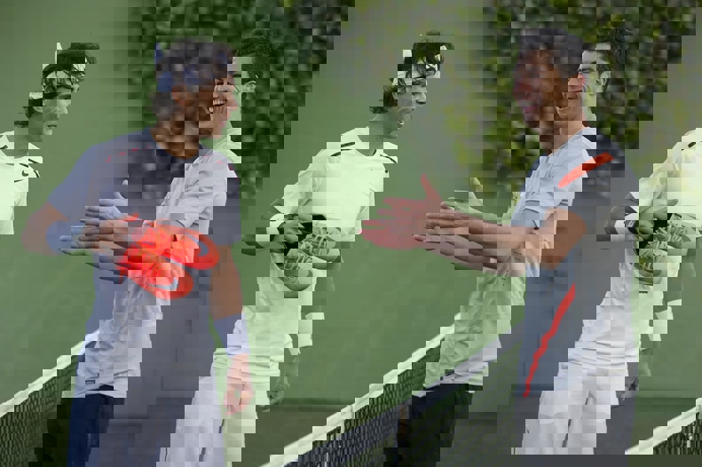 2093108