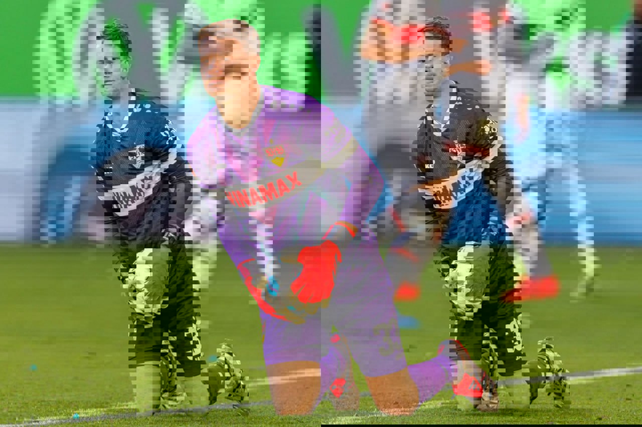 2093156