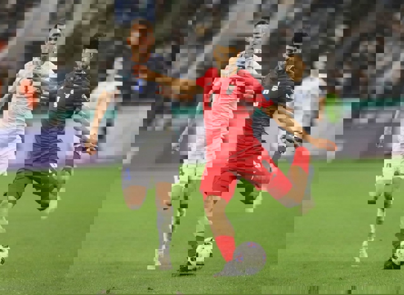 2093221