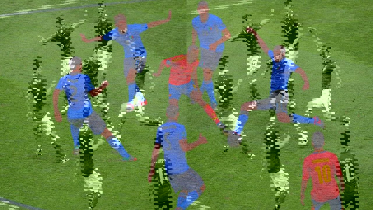 2093296