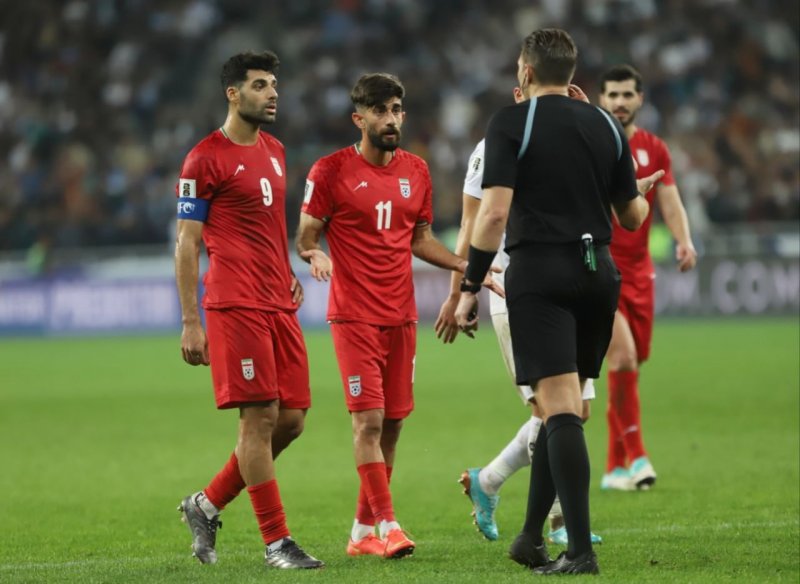 ازبکستان 0 - 0 ایران: بازهم داور استرالیایی!