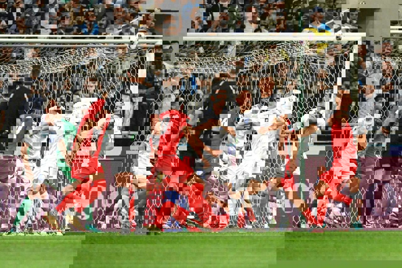 2093204