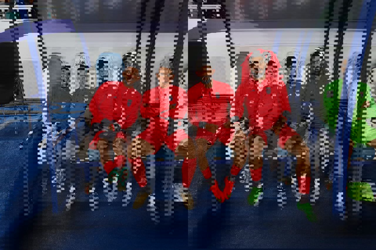 2093376