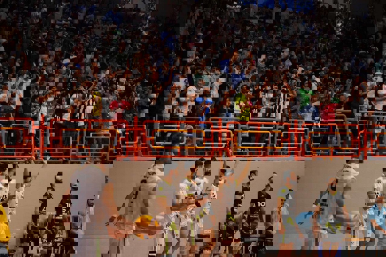 2093439