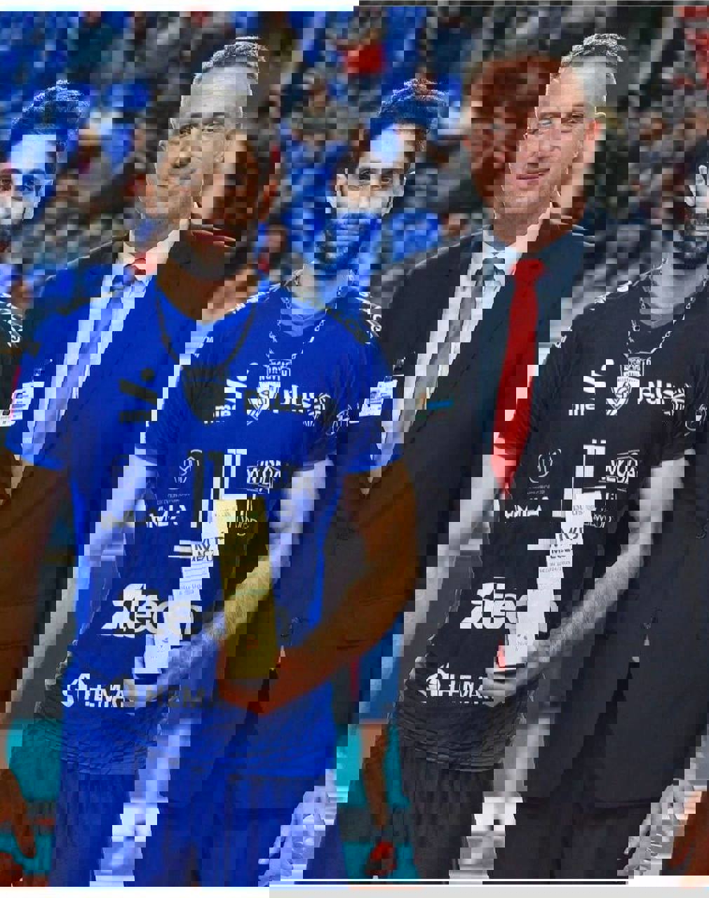 2093447