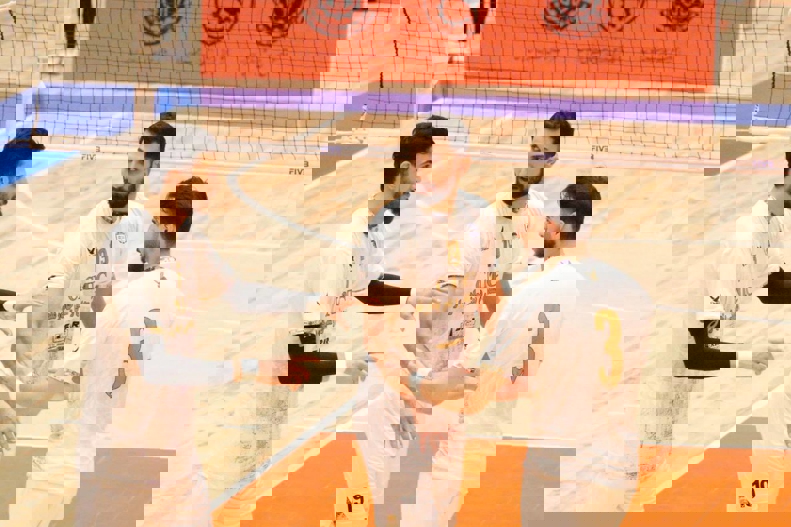 2093440