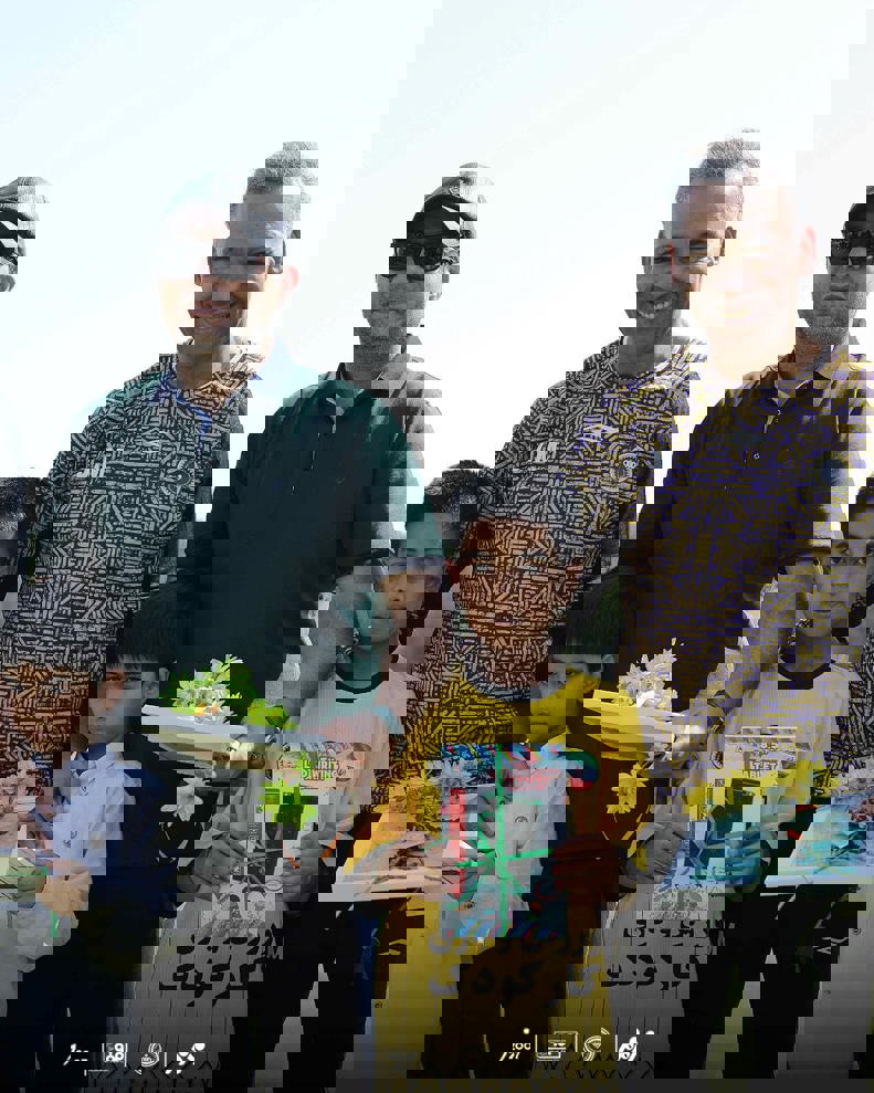 2093567