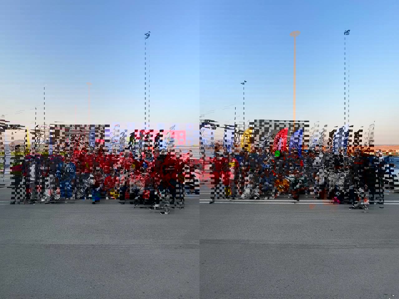 2093597