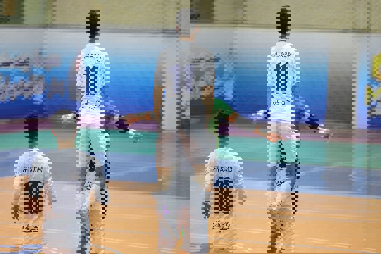 2093636