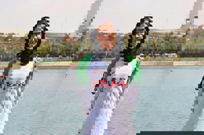 2093820