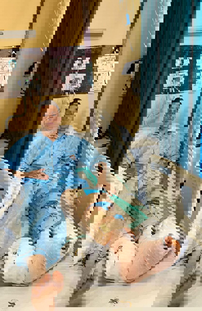 2093831