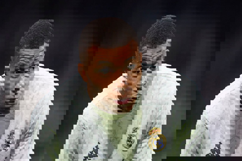 2094025