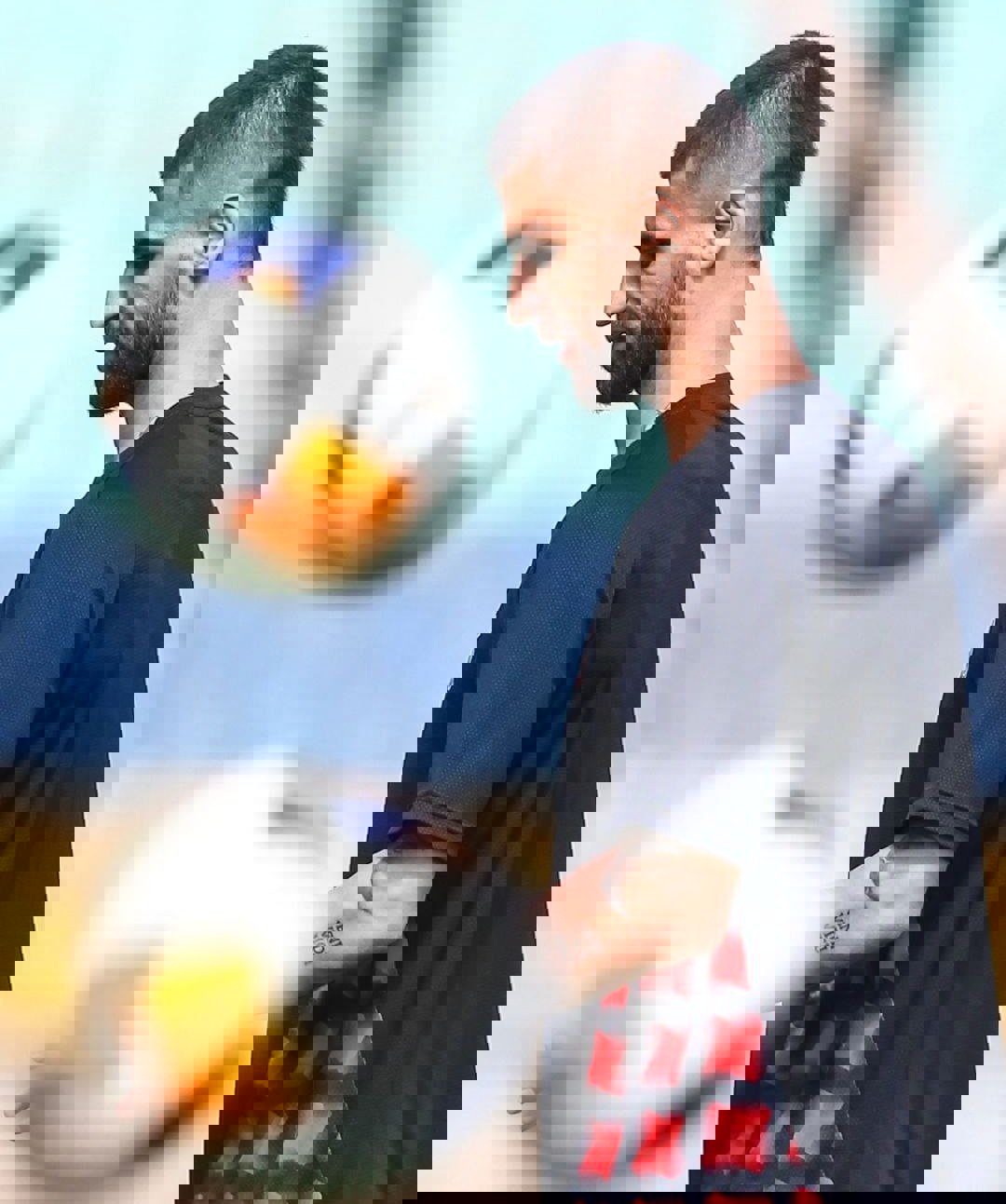 2094281