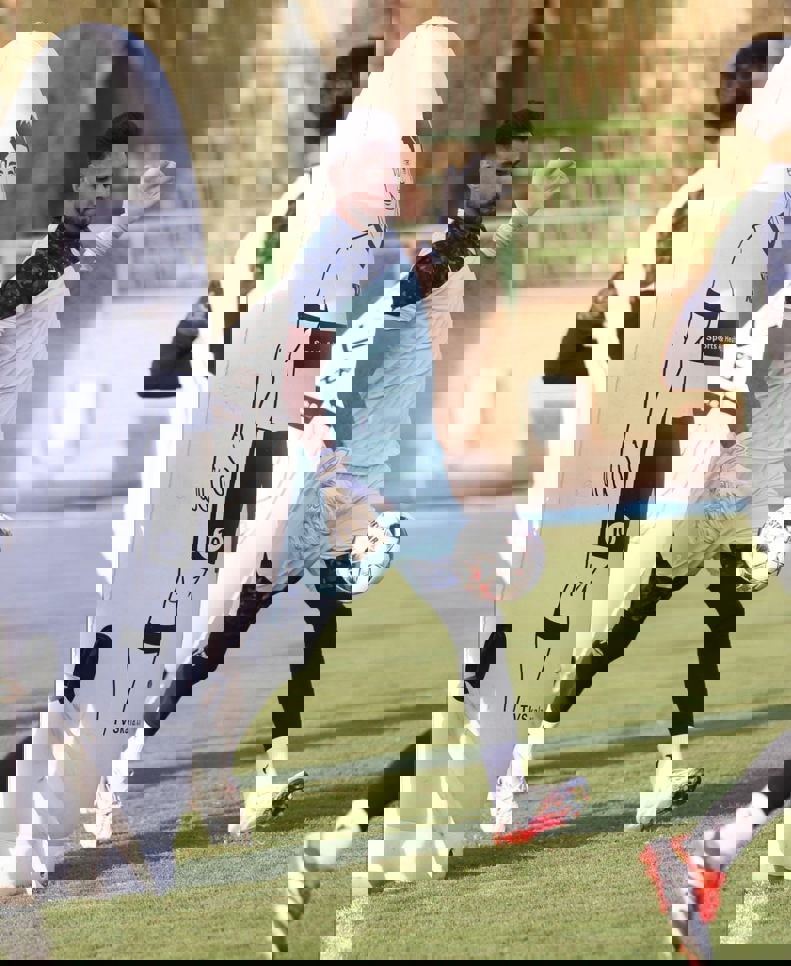 2094323