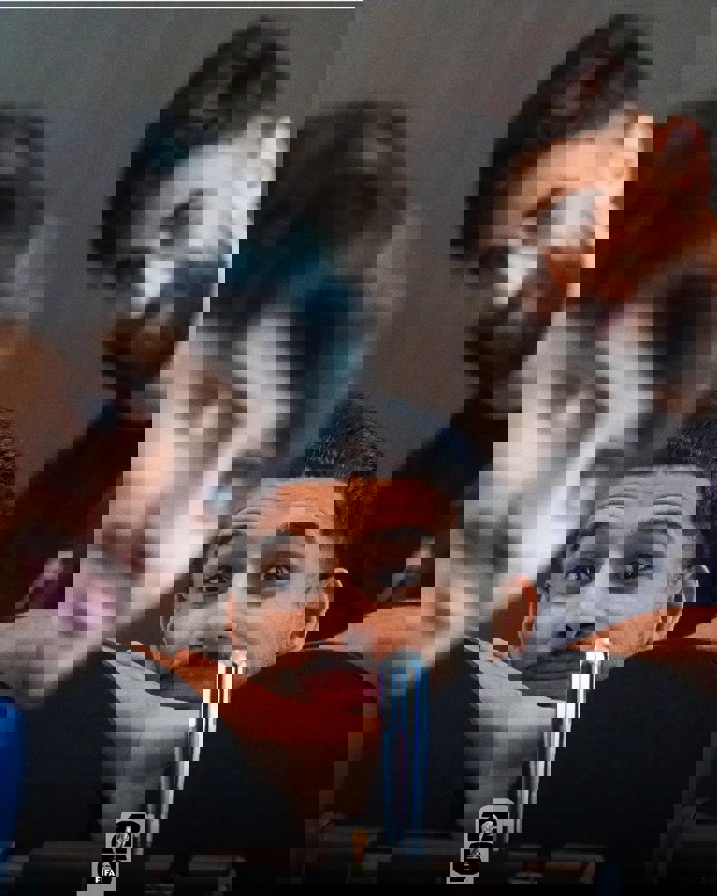 2094374