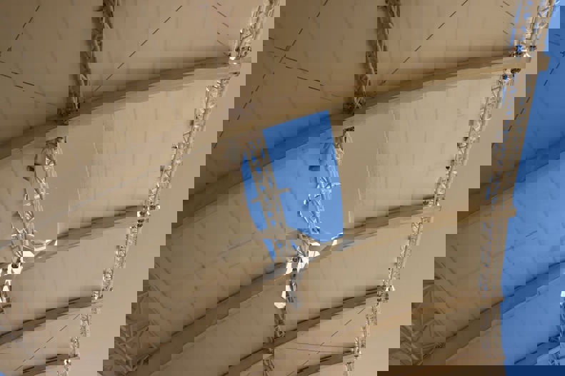 2094940