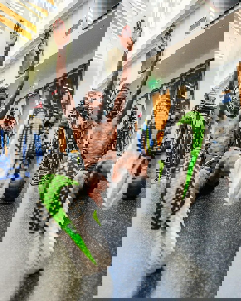 2094731