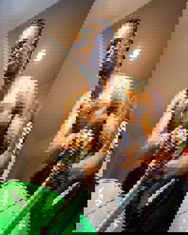 2094740