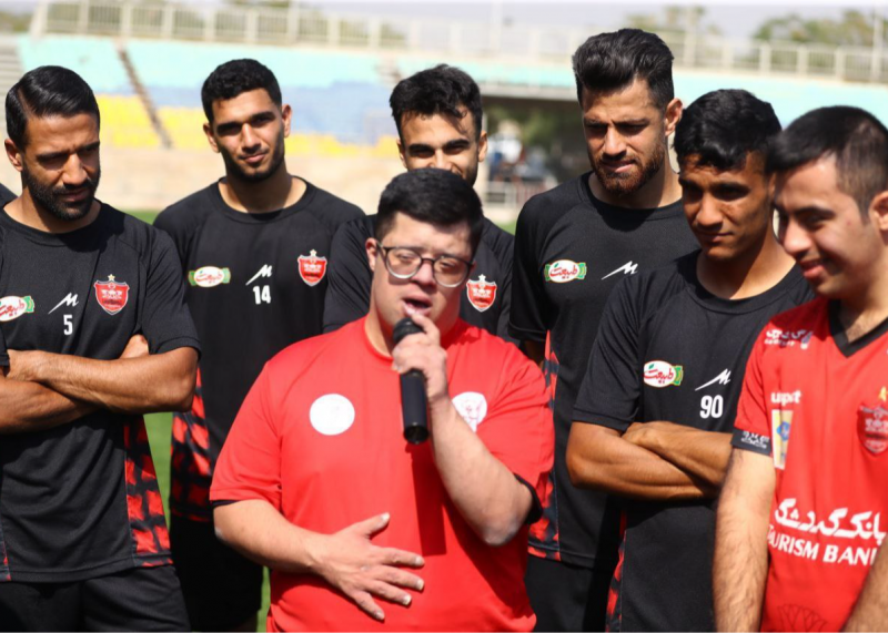 مهمانان خاص در آغوش ستارههای پرسپولیس