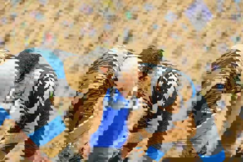 2094675