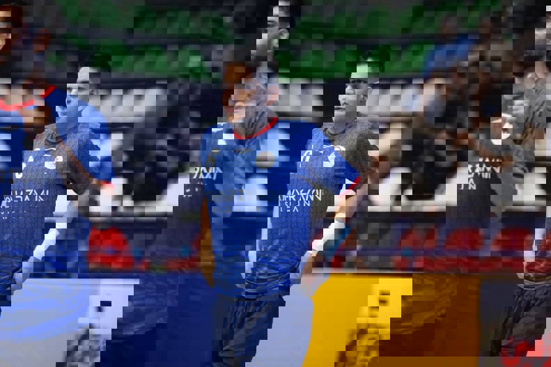 2094753