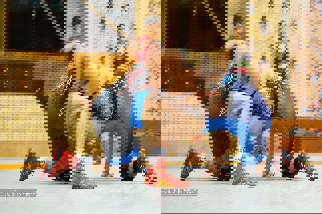 2094676