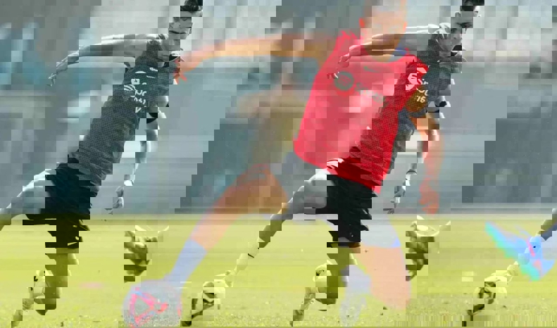 2094702