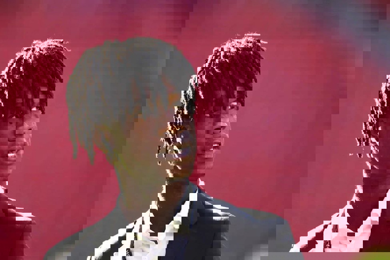 2094725