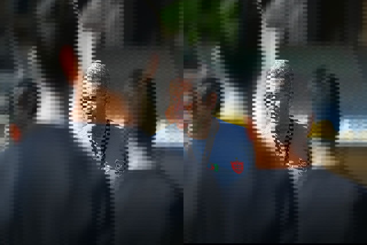 2094872