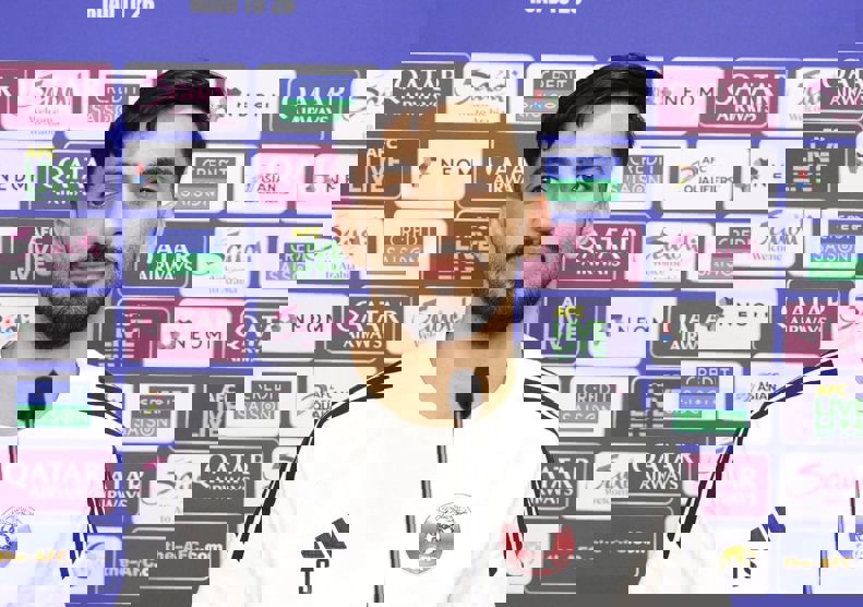 2094877