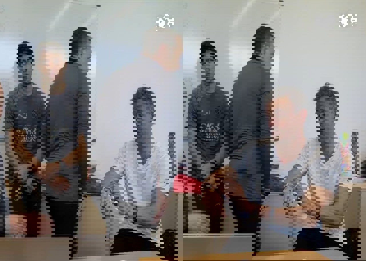 2094847