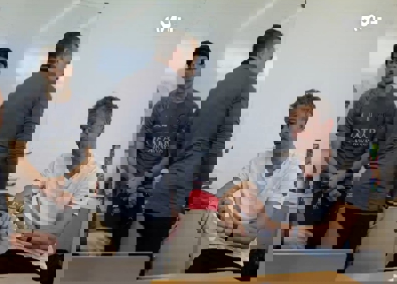 2094847