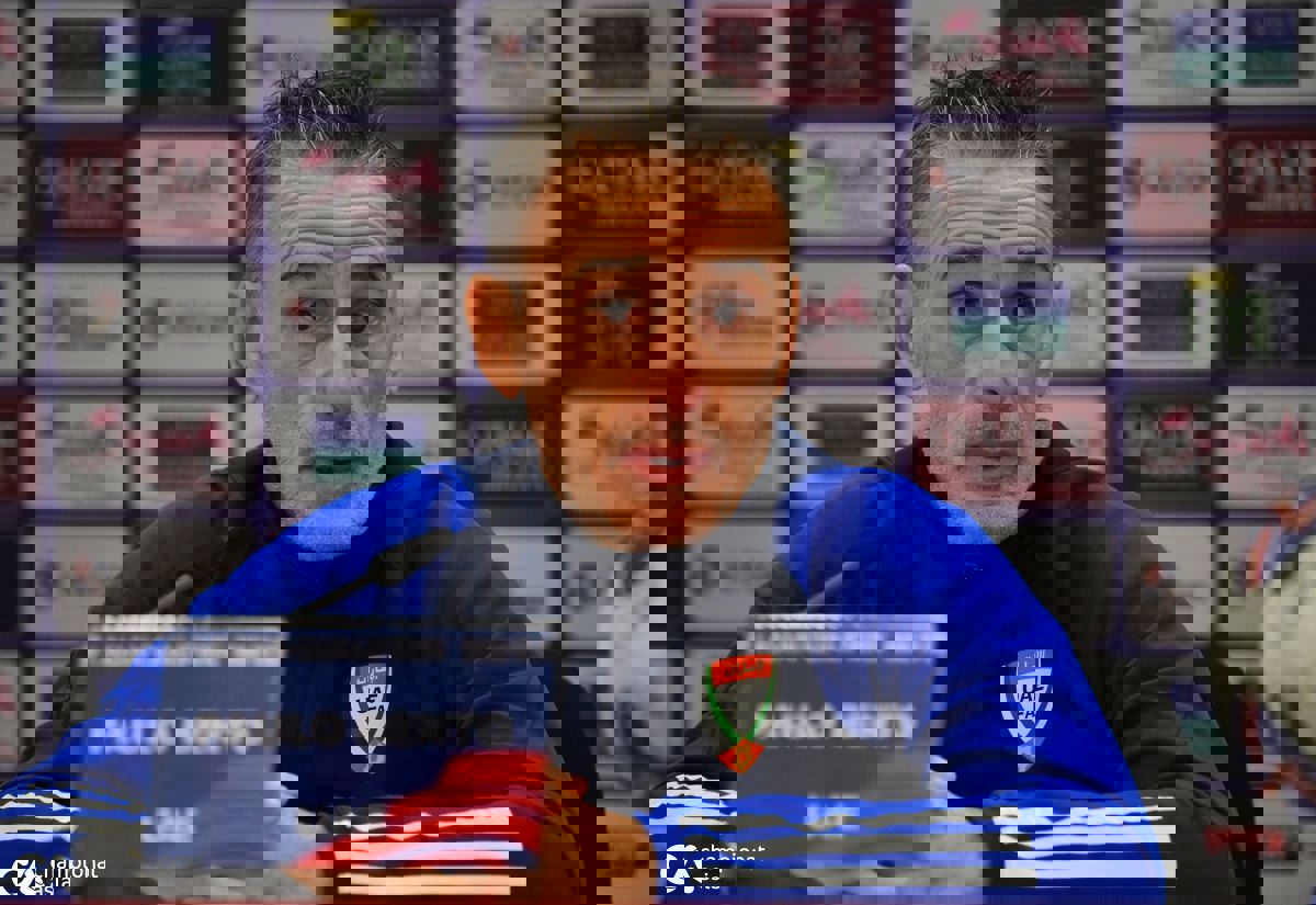 2095418