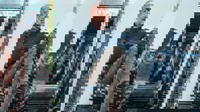 2095054