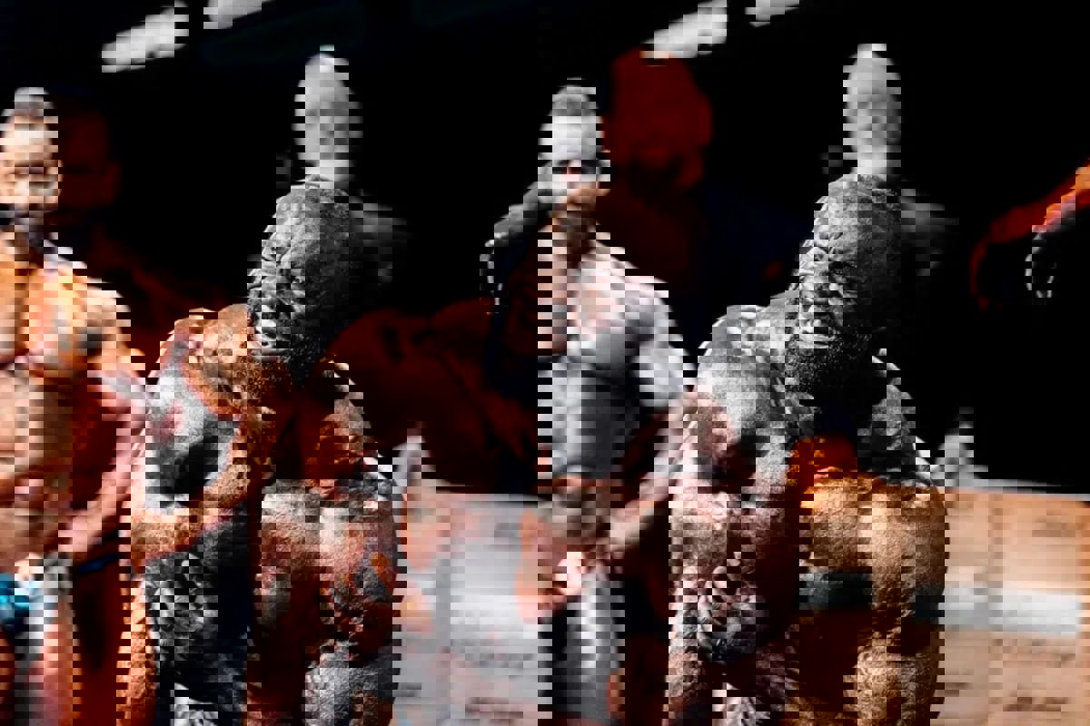 2095036
