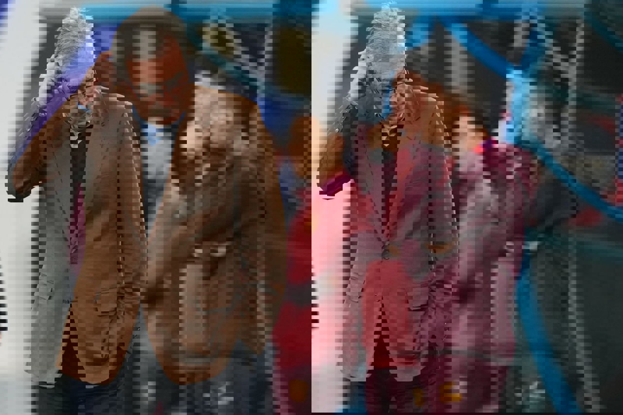 2095143