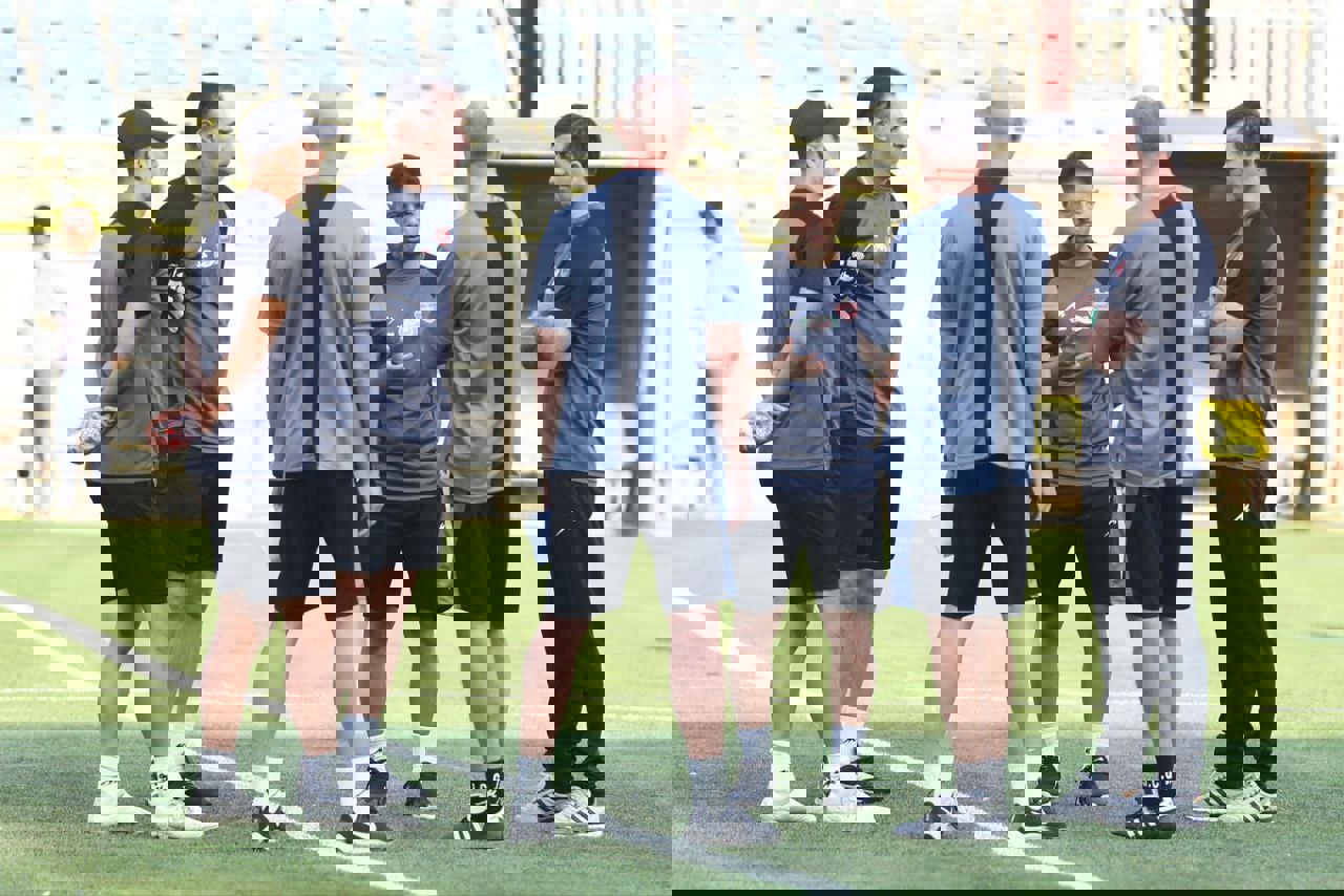 2095163